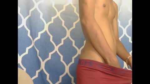 Snapshot of asiancockinsan chatting on 04/05/26, 01:19 Isan online show from 04/05/26, 01:19