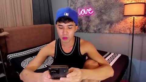 asiancum_peter online show from 09/29/25, 12:10
