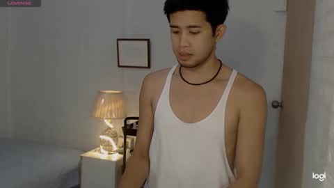 Snapshot of asiancumguyx chatting on 11/17/25, 02:28 Orlando online show from 11/17/25, 02:28