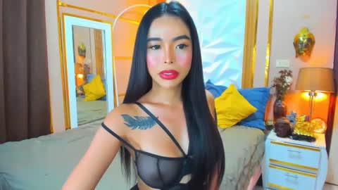 Snapshot of asiandiamond69 chatting on 01/31/25, 05:40 elizabeth arden online show from 01/31/25, 05:40