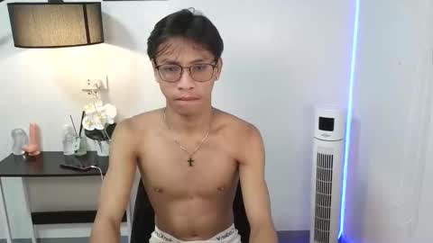 Snapshot of asianfuckertwink chatting on 03/27/26, 04:51 asianfuckertwink online show from 03/27/26, 04:51
