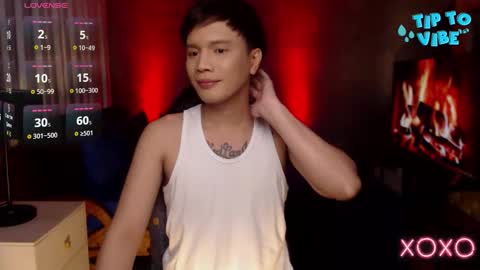 Snapshot of asianguy_nextdoor chatting on 11/29/25, 10:29 AsherMiller online show from 11/29/25, 10:29