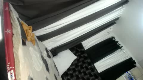 elish 3 online show from 03/11/25, 11:59