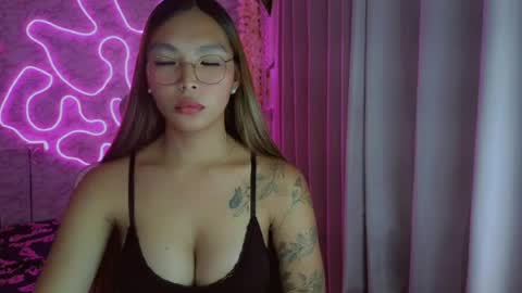 Snapshot of asianhottiesttamira chatting on 07/22/26, 08:06 HI IM TAMIRA LOOKING FOR SERIOUS RELATIONSHIP online show from 07/22/26, 08:06