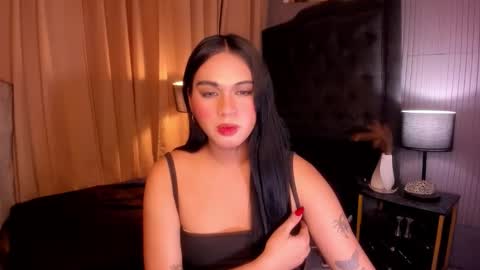 Snapshot of asianhugecockjulia1 chatting on 03/04/26, 06:03 JULIA online show from 03/04/26, 06:03