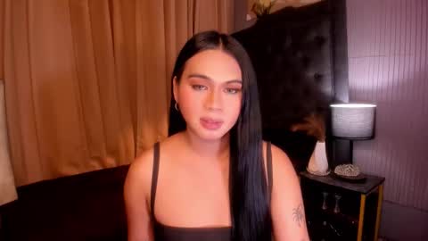 Snapshot of asianhugecockjulia1 chatting on 03/07/26, 02:03 JULIA online show from 03/07/26, 02:03