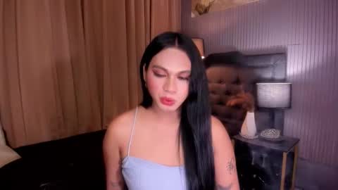 Snapshot of asianhugecockjulia1 chatting on 03/11/26, 06:25 JULIA online show from 03/11/26, 06:25