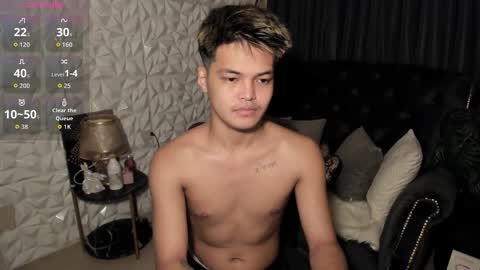 VICTORIA SCOTT online show from 12/05/25, 10:57