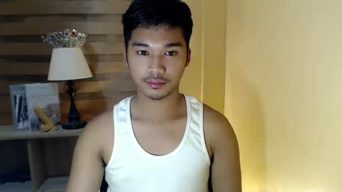 asianhunk_jamesx online show from 11/13/25, 09:47