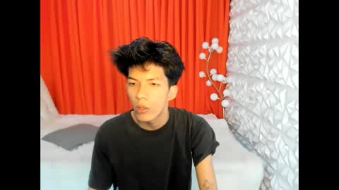 Snapshot of asiankingfucker chatting on 04/21/26, 11:49 asiankingfucker online show from 04/21/26, 11:49