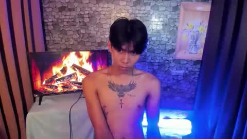 mark online show from 10/27/25, 04:33