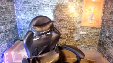 Snapshot of asianplayboyx chatting on 05/24/26, 01:27 mark online show from 05/24/26, 01:27