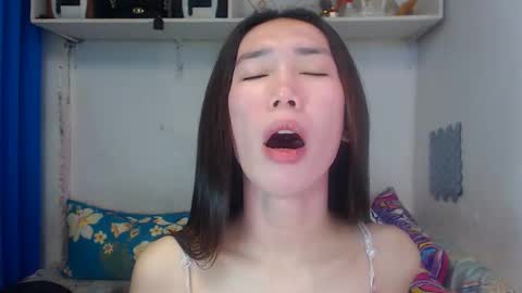 Snapshot of asianqt19 chatting on 03/06/26, 04:53 J A D E online show from 03/06/26, 04:53