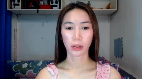 Snapshot of asianqt19 chatting on 05/26/26, 10:55 J A D E online show from 05/26/26, 10:55