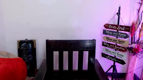 Snapshot of asiansexy_bitch chatting on 11/06/25, 02:23 lucy gwapa online show from 11/06/25, 02:23