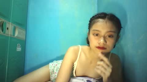 Snapshot of asiansexygirlxoxo chatting on 03/27/26, 03:56 ann online show from 03/27/26, 03:56