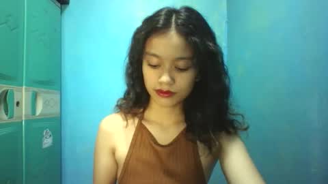 Snapshot of asiansexygirlxoxo chatting on 04/20/26, 03:48 ann online show from 04/20/26, 03:48