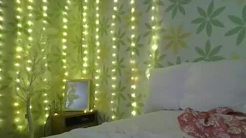 Alice online show from 02/21/25, 01:44