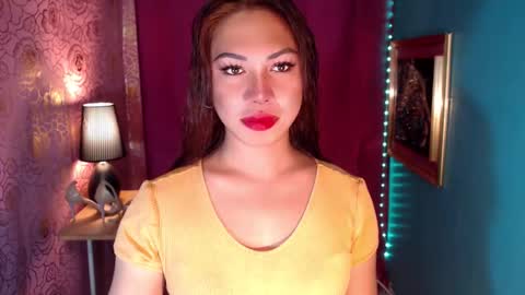 Snapshot of asiansignificant chatting on 10/22/25, 01:39 Babe online show from 10/22/25, 01:39