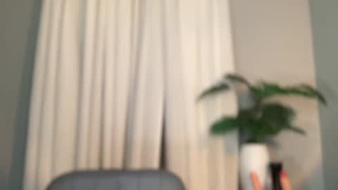 Snapshot of asiansweet_lily chatting on 07/20/26, 10:39 Lily online show from 07/20/26, 10:39