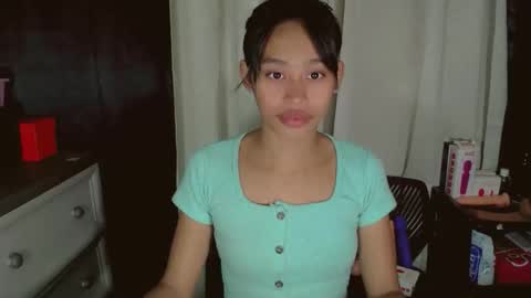 kisses online show from 02/21/26, 09:43