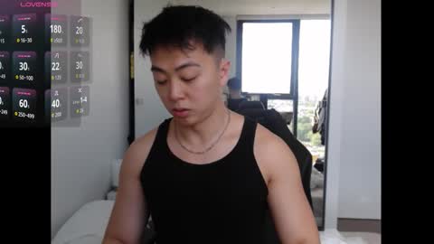 asiantwink online show from 11/10/25, 05:39