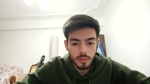 Snapshot of asihandsome06 chatting on 01/04/25, 06:19 asihandsome06 online show from 01/04/25, 06:19