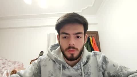 Snapshot of asihandsome06 chatting on 01/18/25, 06:43 asihandsome06 online show from 01/18/25, 06:43