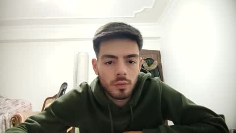 Snapshot of asihandsome06 chatting on 01/26/25, 06:37 asihandsome06 online show from 01/26/25, 06:37