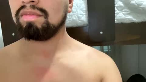 Snapshot of asilios_x chatting on 10/10/25, 12:20 A S I L I O S H A L L online show from 10/10/25, 12:20