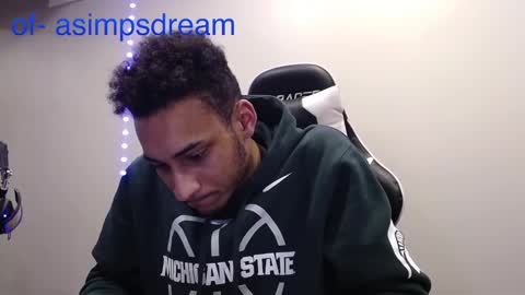 Snapshot of asimpsdream chatting on 02/05/25, 04:36 asimpsdream online show from 02/05/25, 04:36