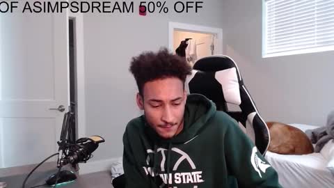 Snapshot of asimpsdream chatting on 10/11/25, 01:31 asimpsdream online show from 10/11/25, 01:31