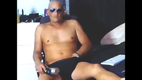 Snapshot of askil8802 chatting on 03/24/26, 11:59 askil8802 online show from 03/24/26, 11:59