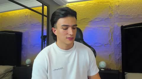 Aslan  online show from 01/16/26, 04:05