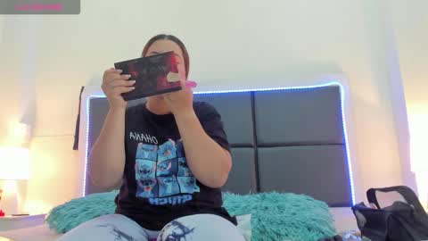  Aslhyn  online show from 09/15/25, 06:41