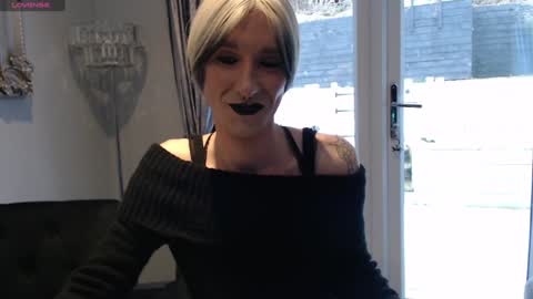 Snapshot of asluttyrose chatting on 01/13/25, 09:52 asluttyrose online show from 01/13/25, 09:52