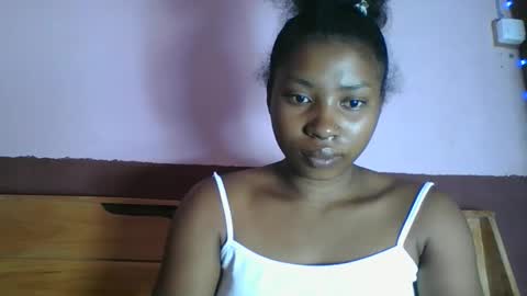 Snapshot of asmiraa chatting on 02/23/26, 11:35 asmiraa online show from 02/23/26, 11:35