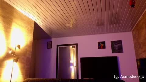 Snapshot of asmodeo_cox chatting on 04/07/26, 02:56 Asmodeo - online show from 04/07/26, 02:56