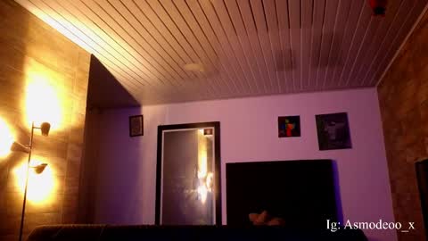 Snapshot of asmodeo_cox chatting on 04/19/26, 03:39 Asmodeo - online show from 04/19/26, 03:39