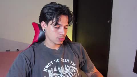 asmodeuszz online show from 05/01/26, 12:48