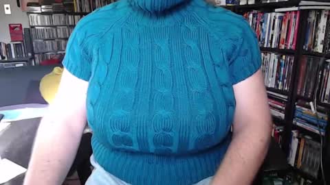 Aspen Vale online show from 09/21/25, 08:10