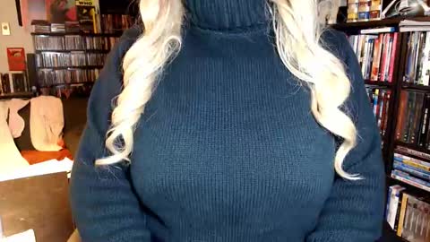 Aspen Vale online show from 11/27/25, 04:03