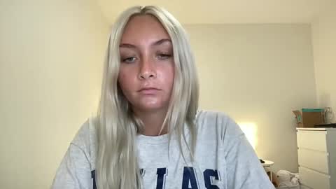 Snapshot of aspenaries chatting on 03/01/25, 10:42 Aspen Aries online show from 03/01/25, 10:42