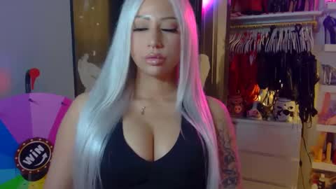 iwantaspen online show from 09/26/25, 01:09