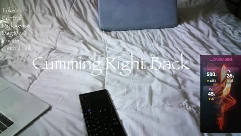 Snapshot of asperous_0ne chatting on 10/19/25, 06:52 ASPEROUS 0NE COCK online show from 10/19/25, 06:52