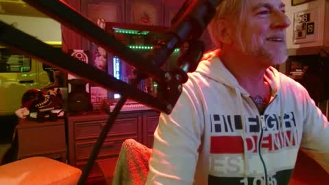 Snapshot of ass_so_sweet chatting on 09/10/25, 07:08 SIR WILLIAM online show from 09/10/25, 07:08