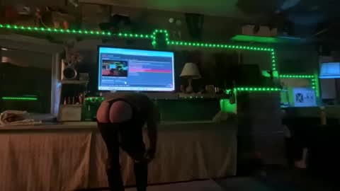 Snapshot of ass_so_sweet chatting on 11/23/25, 08:25 SIR WILLIAM online show from 11/23/25, 08:25