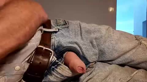 Will take commands from GuysWomenCouples etc online show from 01/07/25, 06:14