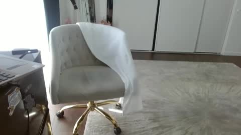 Snapshot of assfuck03 chatting on 12/12/24, 08:32 latex online show from 12/12/24, 08:32