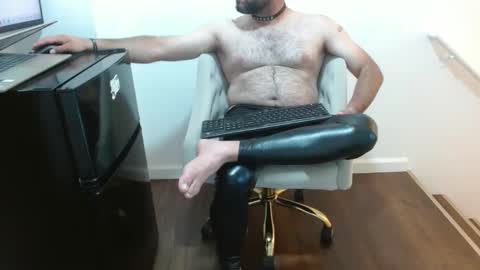 Snapshot of assfuck03 chatting on 09/18/25, 10:34 latex online show from 09/18/25, 10:34